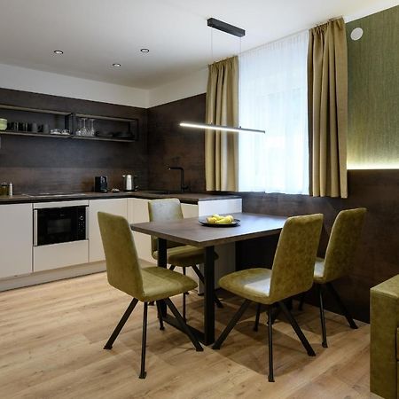 Sambock Quarter Pustrabase Apartment Brunico Exterior photo