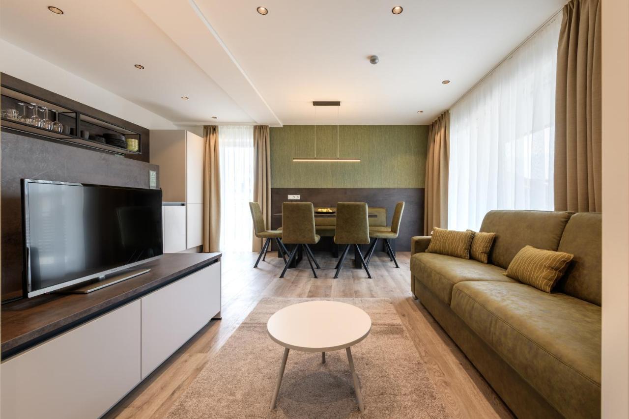 Sambock Quarter Pustrabase Apartment Brunico Exterior photo