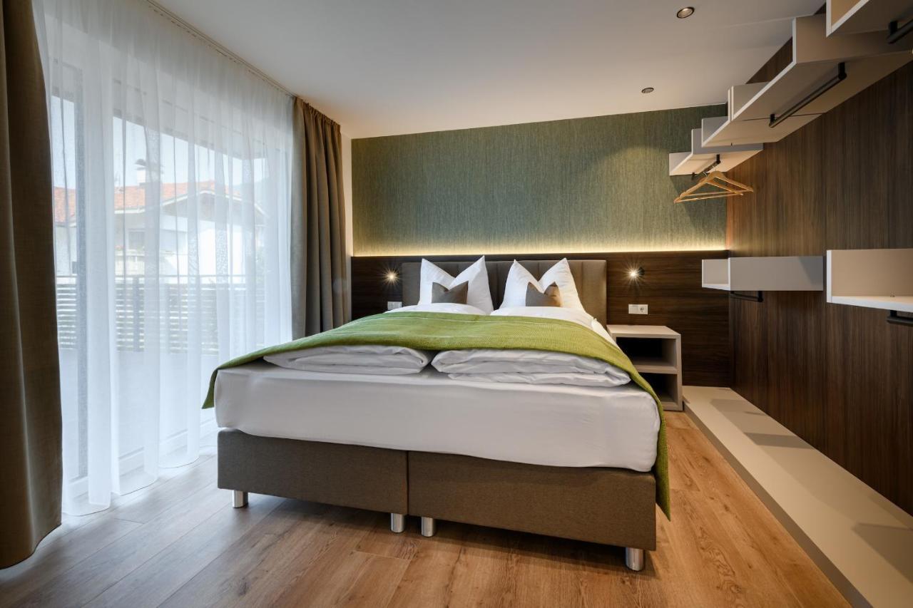 Sambock Quarter Pustrabase Apartment Brunico Exterior photo