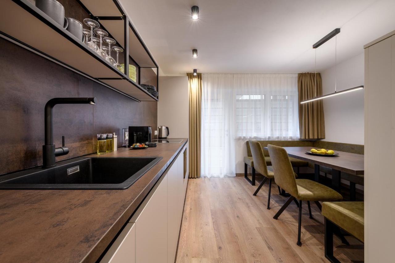 Sambock Quarter Pustrabase Apartment Brunico Exterior photo